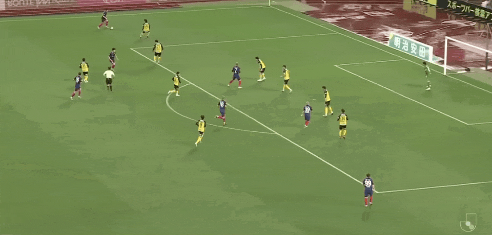 尊龙凯时：日职联半场，仲川辉人进球，FC东京1-0领先柏太阳神