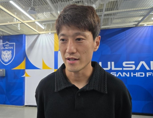 李青龙感谢金判坤的努力，尊龙凯时携手蔚山追寻胜利之道